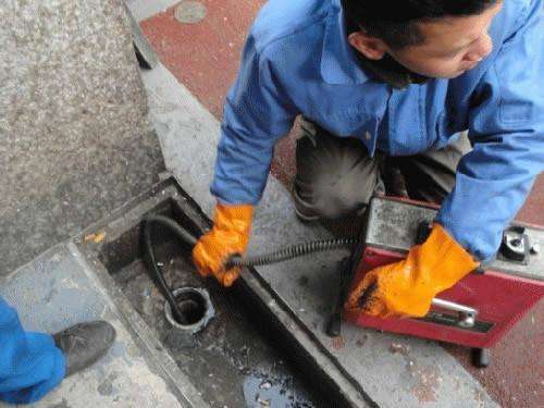 大丰镇疏通下水道