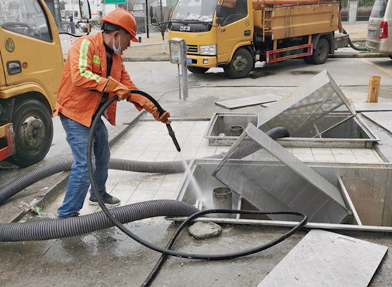 大丰镇隔油池清理